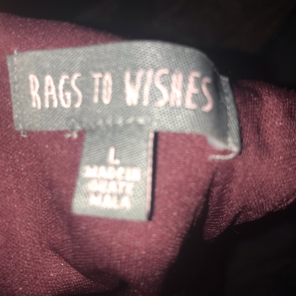 Burgundy mini dress with crystals - Picture 3 of 3